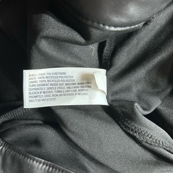 Wild Fable Black Faux Leather Mini Skirt - Picture 4 of 4